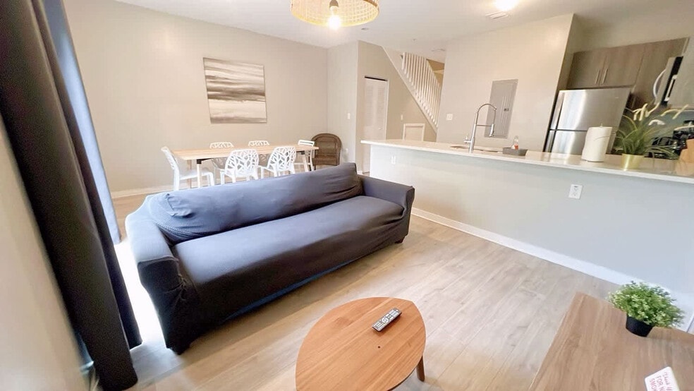 171 NW 158th St unit FL1-ID1022252P, Miami, FL 33169 - photo 1