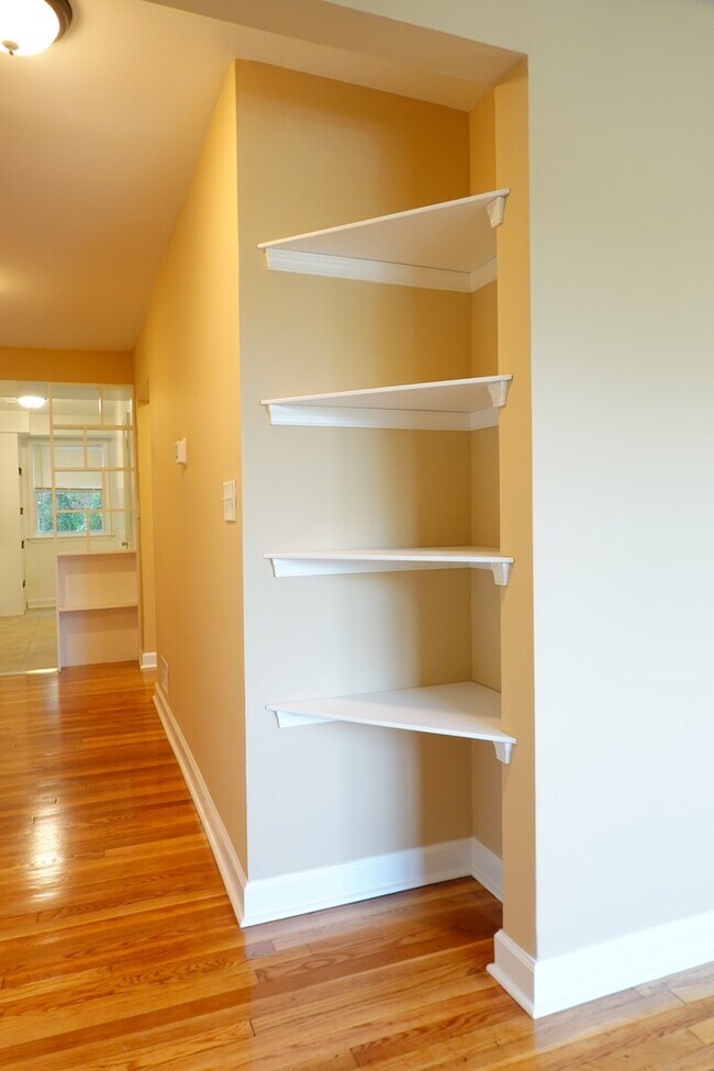 8713 Plymouth St unit 3, Silver Spring, MD 20901 - photo 6