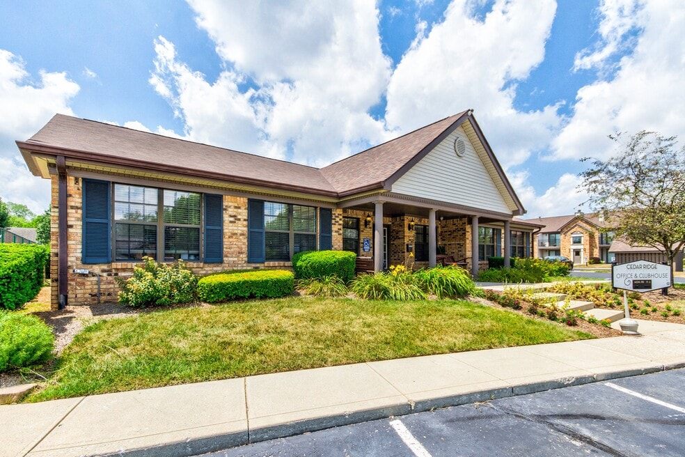 Cedar Ridge, Indianapolis, IN 46235 - photo 1