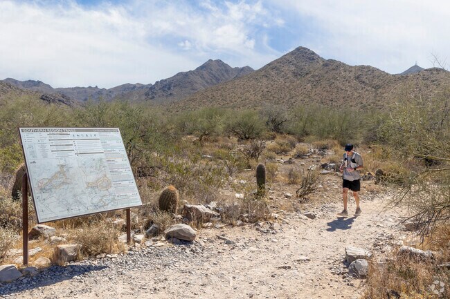 DC Ranch is close to Gateway Trailhead where you’ll find many hiking and biking trails.