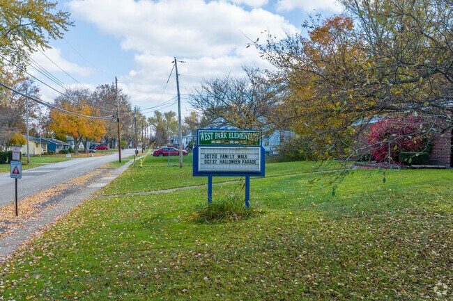 West Park Elementary located in a quiet neighborhood in Ravenna.