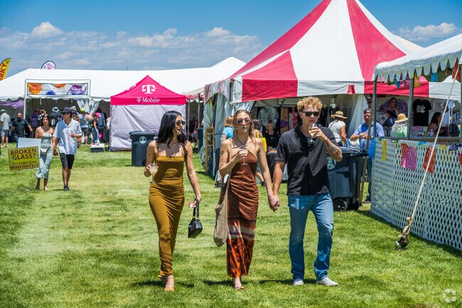 Every summer locals enjoy the NM Wine Festival held at Balloon Fiesta Field just miles away.