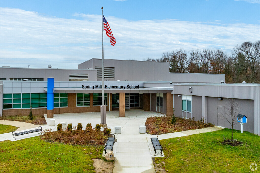 Spring Mills Elementary School offers students a dynamic learning environment.