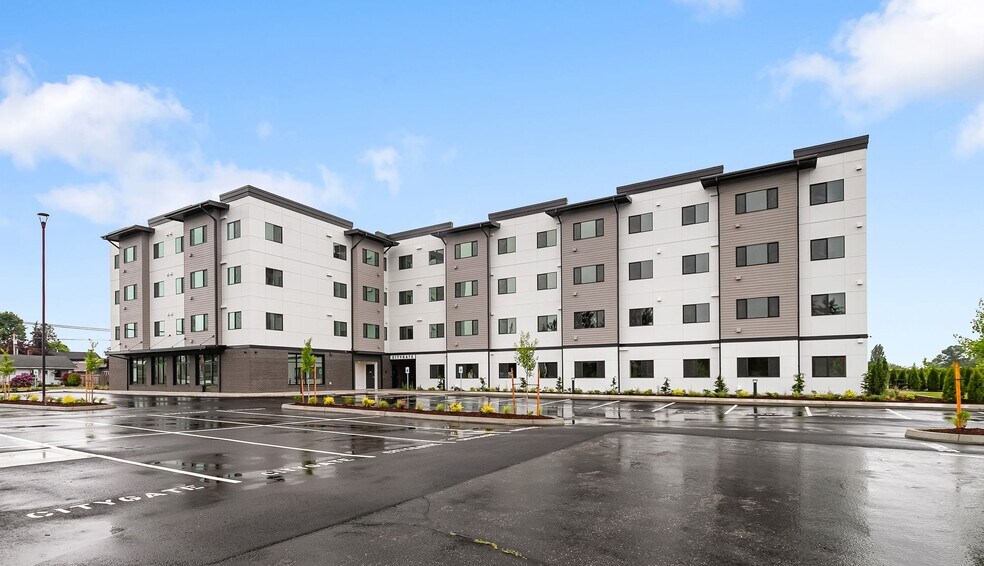 Brand New Luxury Apartments in Lynden - City Gate, Lynden, WA 98264 - photo 1