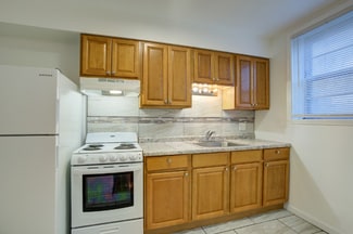 4837 Cadieux Rd Unit Apartment 3, Detroit, MI 48224