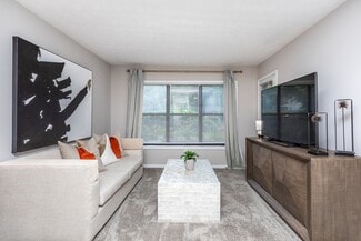 705 Powers Ferry Rd SE, Marietta, GA 30067