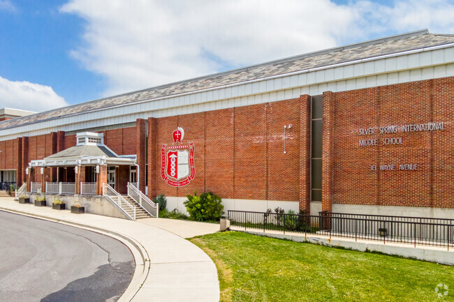 Picture of Silver Spring International Middle School