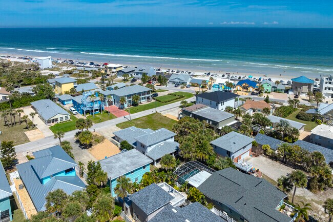 Most Central Beach homes are within walking distance to New Smyrna Beach.