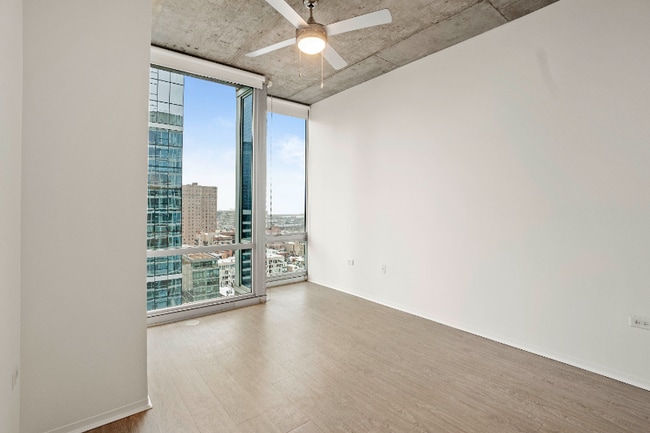 1425 S State St, Chicago, IL 60605 - photo 4