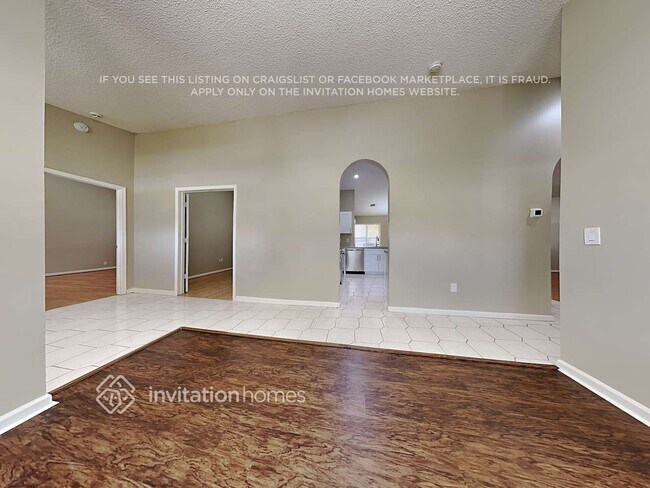 13837 Folkestone Cir, Wellington, FL 33414 - photo 6