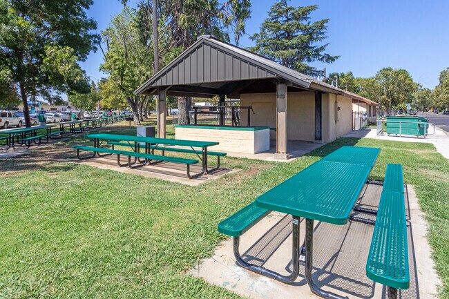 Le Grand Community Park is a great place for a family picnic.
