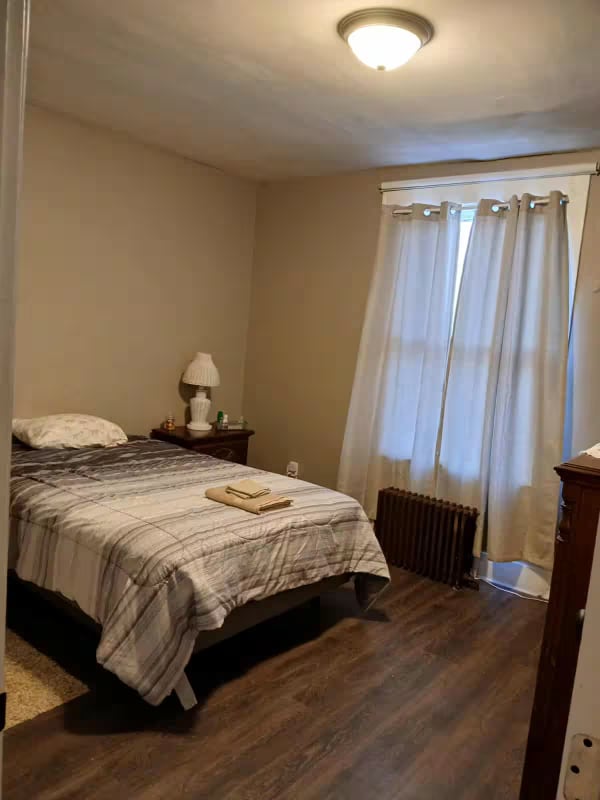 869 Kenneth Ave Unit 2nd floor, New Kensington, PA 15068