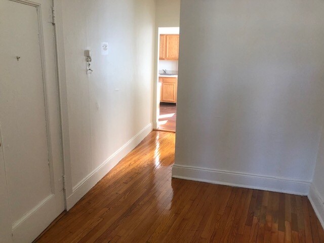 Sutherland Village unit 4, Brighton, MA 02135 - photo 6