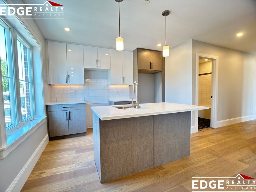 344 Market St unit 1, Brighton, MA 02135 - photo 1