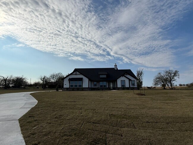 60 Zion Way, Valley View, TX 76272 - photo 3