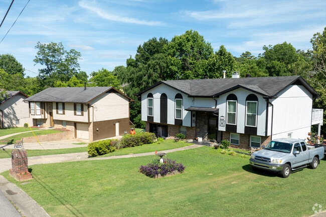 Unique features are common on houses in Hooper City.
