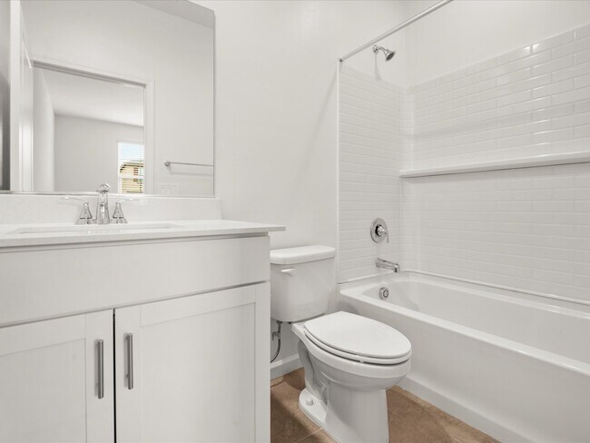 737 W Calle Cubeta, Sahuarita, AZ 85629 - photo 4