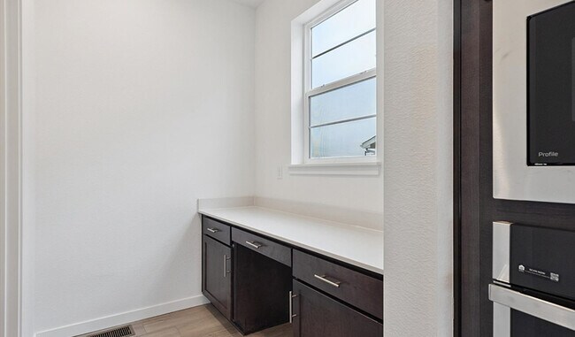 2144 S Ider Way, Aurora, CO 80018 - photo 7