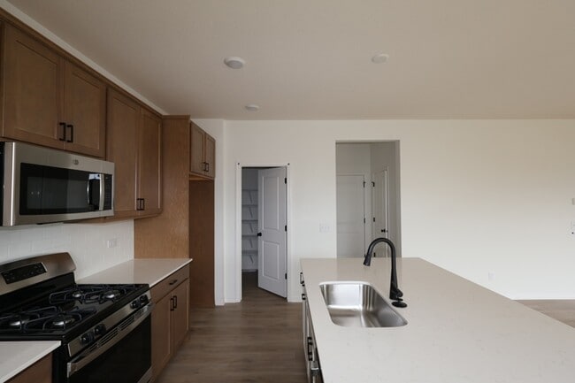 7249 Large Ave NE, Otsego, MN 55330 - photo 3