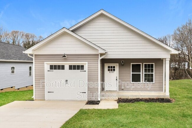 1227 St Regis Dr, Burlington, NC 27217 - photo 3