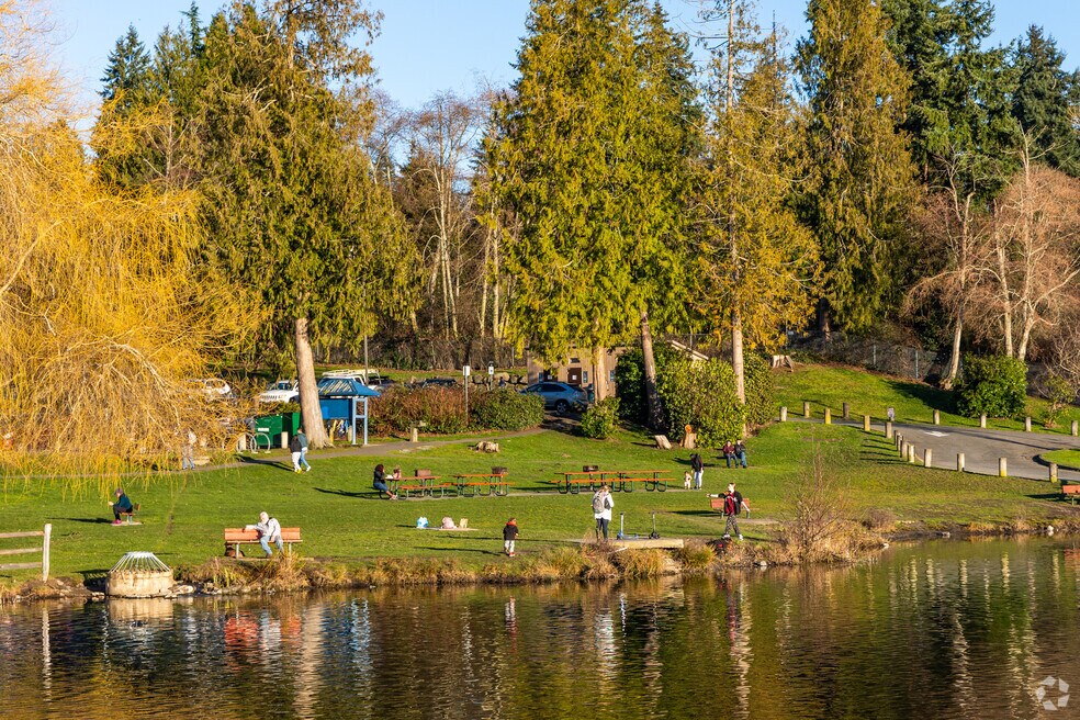 Neighborhood_TownCenter_V1_11012023