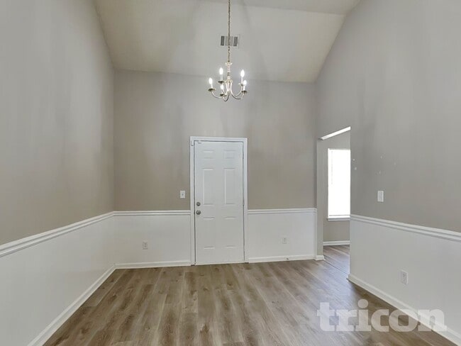 805 Marcus Ln, Hampton, GA 30228 - photo 4