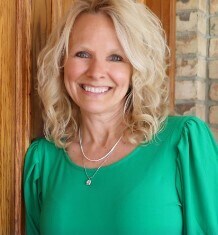 Kelly Stamper