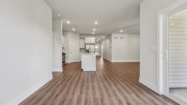 105 Trellis View Ln unit 36406038, Winchester, VA 22601 - photo 6