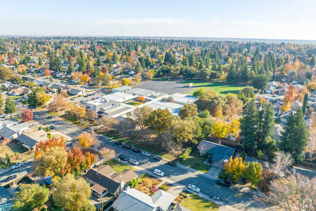 Martin Luther King, Jr School is a public elementary and middle school in Pocket-Greenhaven.