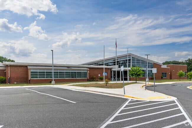 Glewarden Woods Elementary