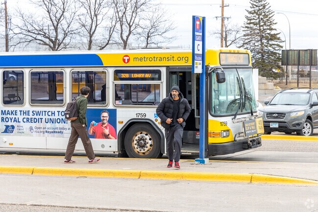 The Rosedale Transit Center offers convenient transit options for residents.