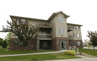 10 Zeller Ct Unit 31, North Liberty, IA 52317