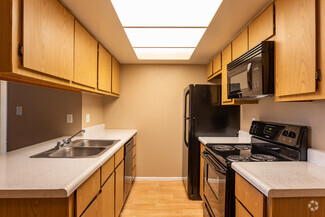 7002 W Indian School Rd, Phoenix, AZ 85033
