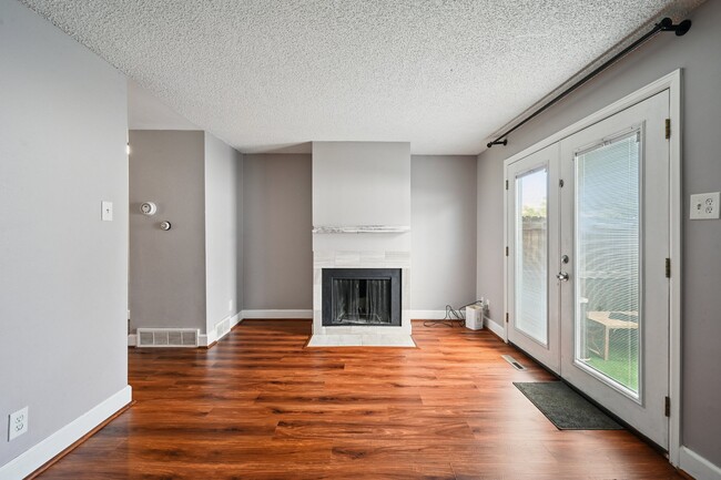 13988 E Utah Cir, Aurora, CO 80012 - photo 3