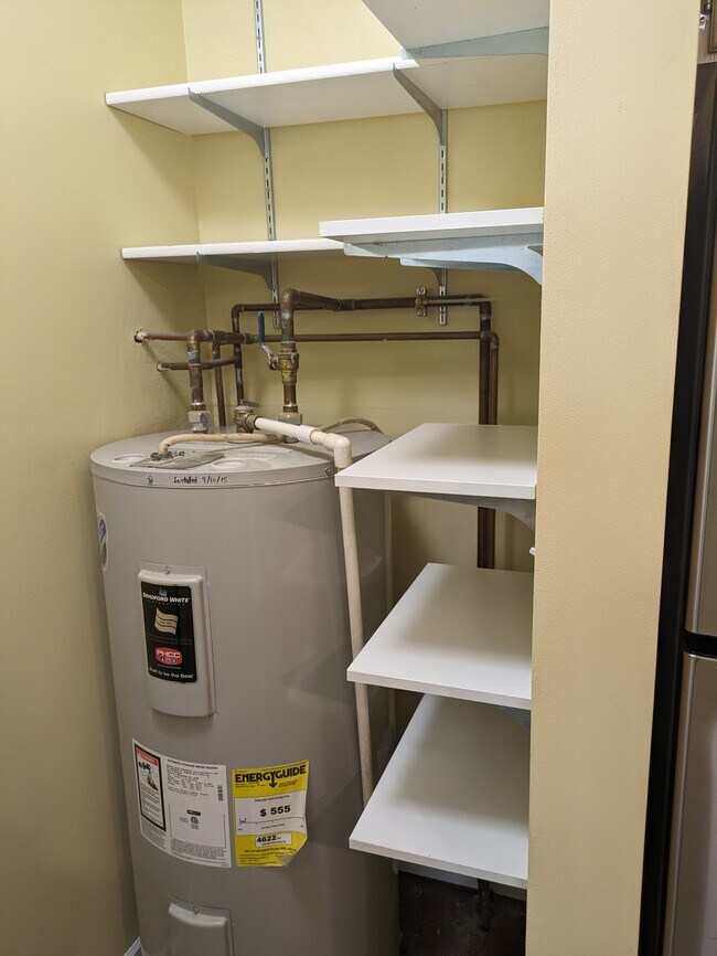 2536 Brockman St, Manhattan, KS 66502 - photo 7