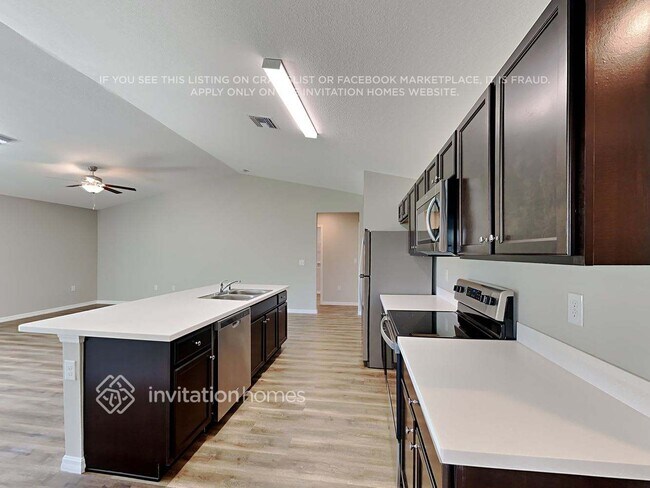 622 NE 8th St, Cape Coral, FL 33909 - photo 7