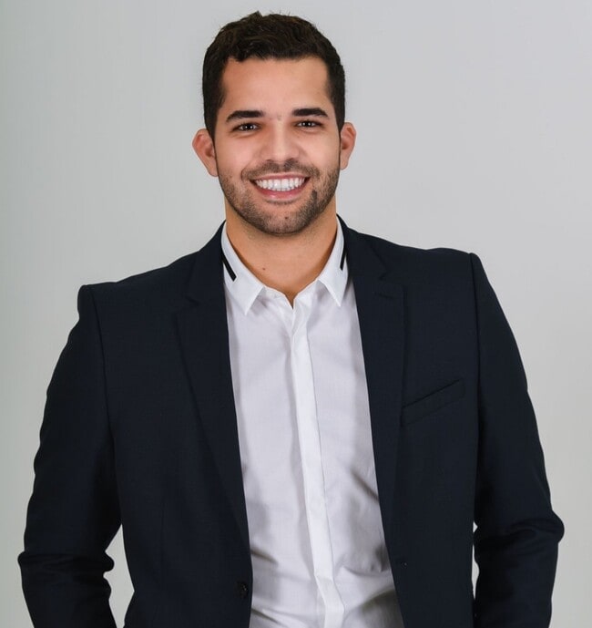 Agent Photo