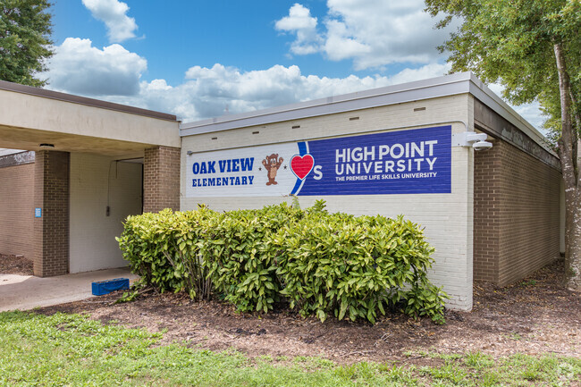 Oak View Elementary School has 461 students.