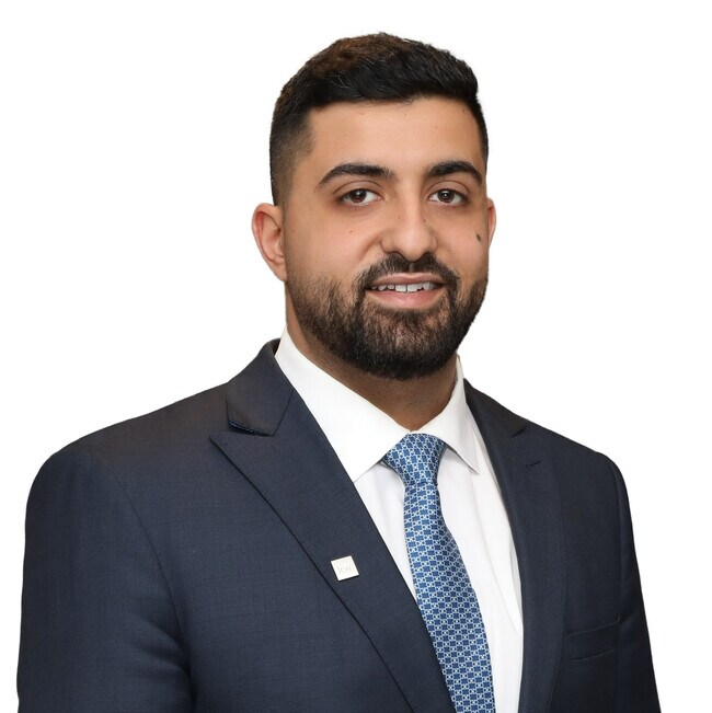 Agent Photo