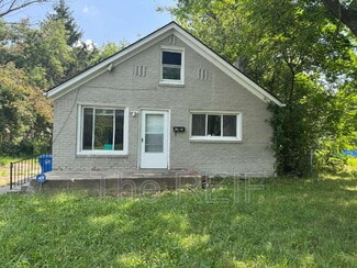 3251 Spruce St, Inkster, MI 48141