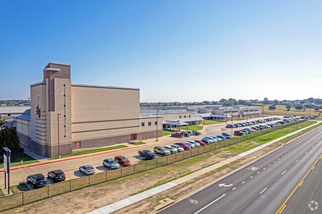 Harker Heights High School is an above average, public school.