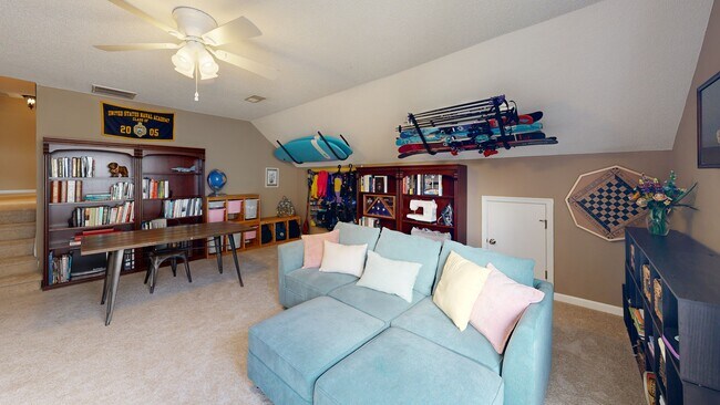 913 Copper Stone Cir, Chesapeake, VA 23320 - photo 2