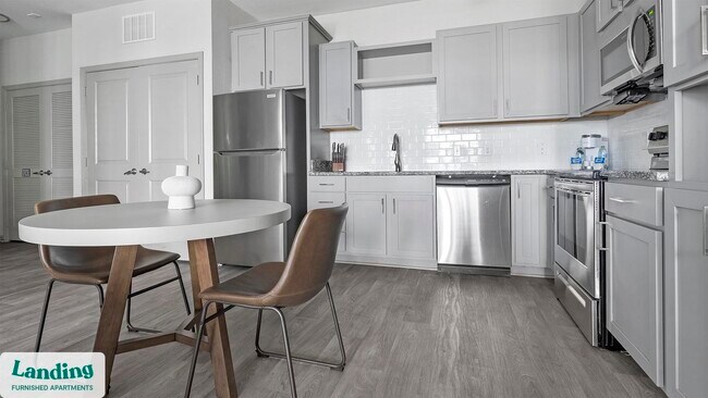 7116 Finn Hall Ave unit 11-108, Charlotte, NC 28216 - photo 7