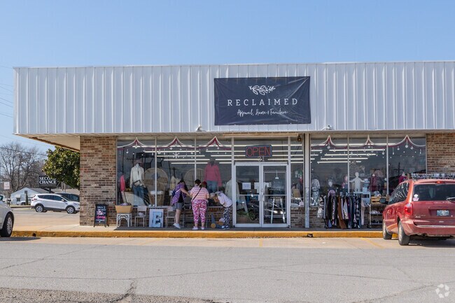 Shop the bargains at consignment stores on 41st Street in Prattville.