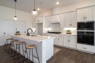 15107 Vaughn, Gentry, AR 72734