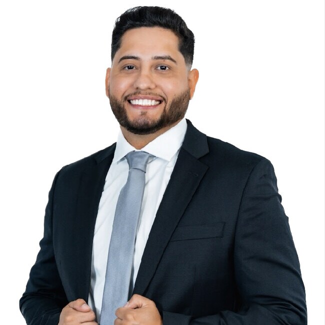 Agent Photo
