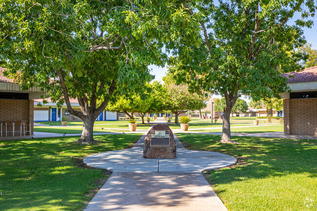Inspiring a love for learning and faith-based living at Thunderbird Christian Elementary.