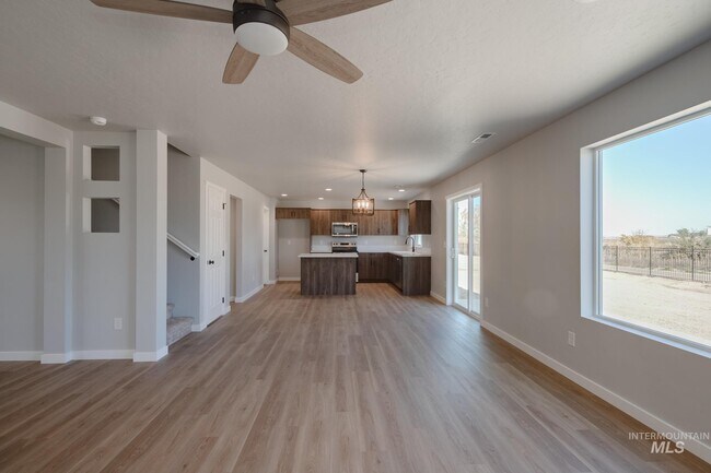 1472 Long Pond St, Middleton, ID 83644 - photo 7