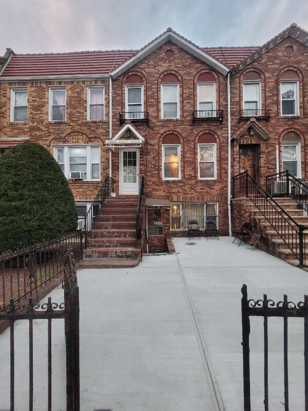 2037 Coyle St unit 2, Brooklyn, NY 11229 - photo 3