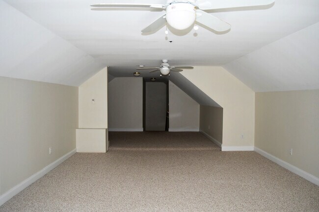 70 Main St unit 70 Main St., Yarmouth, ME 04096 - photo 7